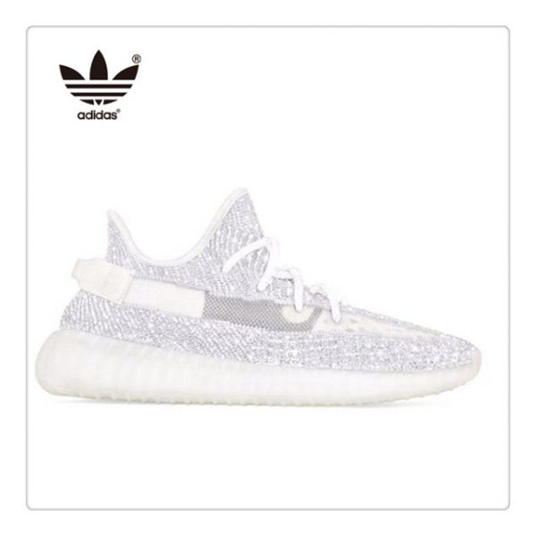 YEEZY 350 V2 商品實拍 2