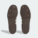adidas Samba OG 深海藍奶油白款，雙鞋棕色橡膠大底